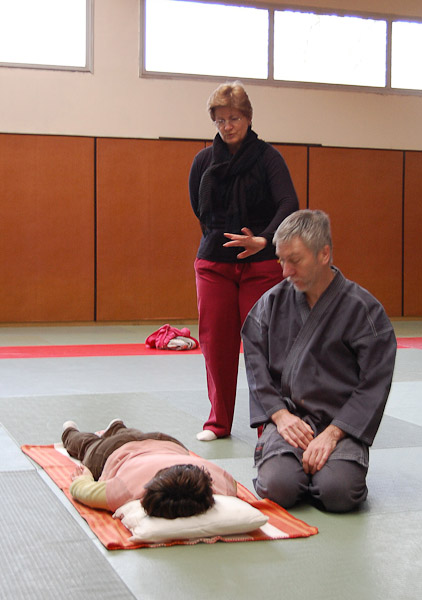 Shiatsu02-2011_02